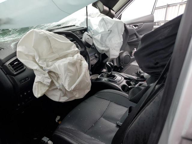 Photo 7 from auction – 2019 NISSAN ROGUE S with VIN 5N1AT2MV4KC756604