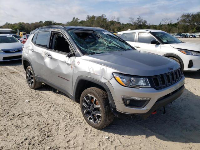 Photo 4 from auction – 2019 JEEP COMPASS TR with VIN 3C4NJDDB9KT739766