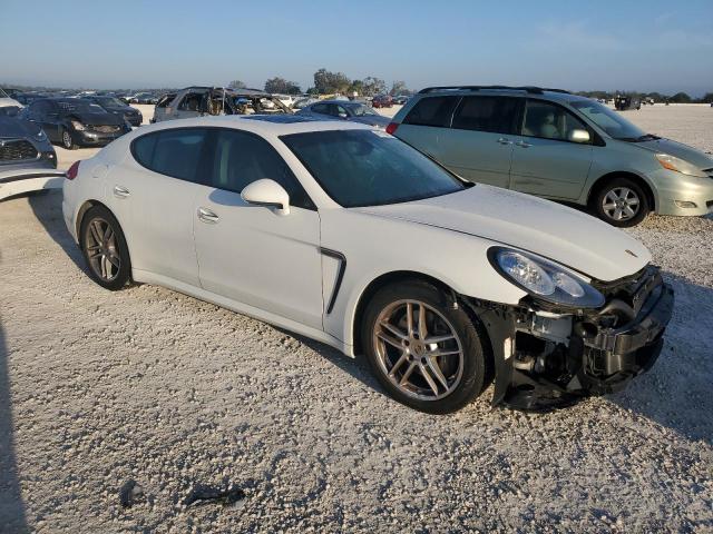 Photo 4 from auction – 2014 PORSCHE PANAMERA 2 with VIN WP0AA2A77EL008160