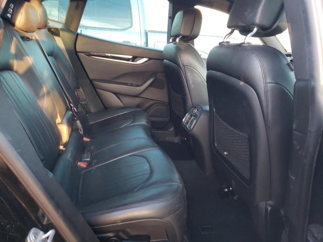 Photo 11 from auction – 2017 MASERATI LEVANTE with VIN ZN661XUA2HX234452