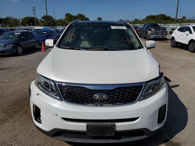 Photo 5 from auction – 2015 KIA SORENTO EX with VIN 5XYKU4A79FG636967