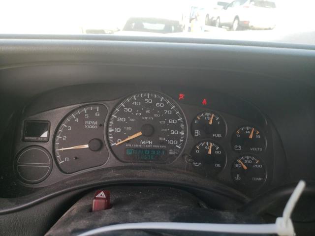 Photo 9 from auction – 2002 CHEVROLET SILVERADO with VIN 2GCEK19T321376542