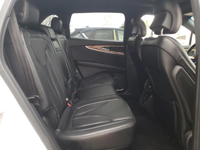 Photo 11 from auction – 2016 LINCOLN MKX RESERV with VIN 2LMTJ8LR8GBL43926