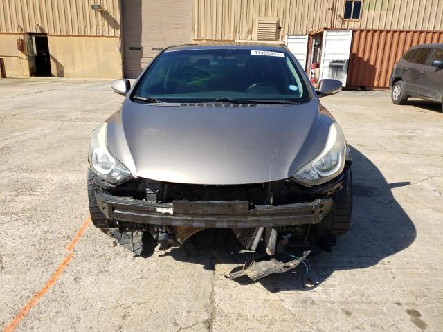Photo 5 from auction – 2016 HYUNDAI ELANTRA SE with VIN 5NPDH4AE8GH715004