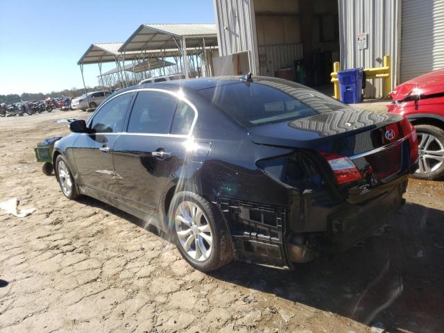 Photo 2 from auction – 2013 HYUNDAI GENESIS 3. with VIN KMHGC4DD3DU228465