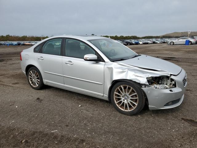 Zdjęcie 4 z aukcji – 2009 VOLVO S40 2.4I z VIN YV1MS390692467337