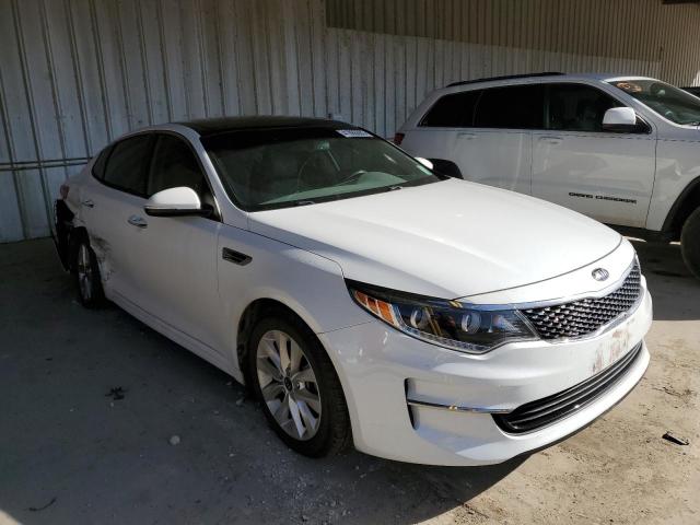 Photo 4 from auction – 2016 KIA OPTIMA EX with VIN 5XXGU4L30GG104738