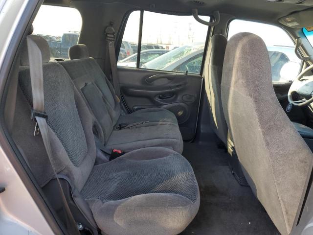 Photo 11 from auction – 2002 FORD EXPEDITION with VIN 1FMPU16L12LA35069