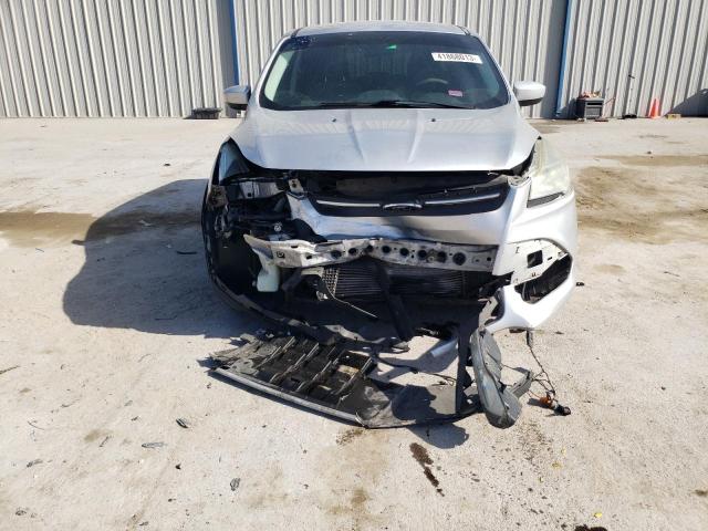 صورة رقم 5 من المزاد - 2013 FORD ESCAPE SE مع VIN 1FMCU0G98DUC26710