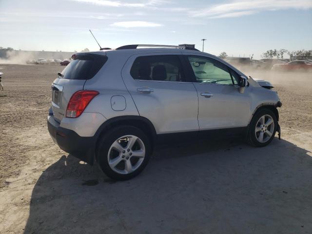 Photo 3 from auction – 2016 CHEVROLET TRAX LTZ with VIN 3GNCJMSB3GL262860