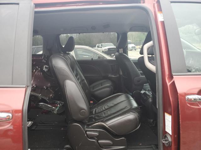 Photo 11 from auction – 2018 TOYOTA SIENNA SE with VIN 5TDXZ3DC9JS950527