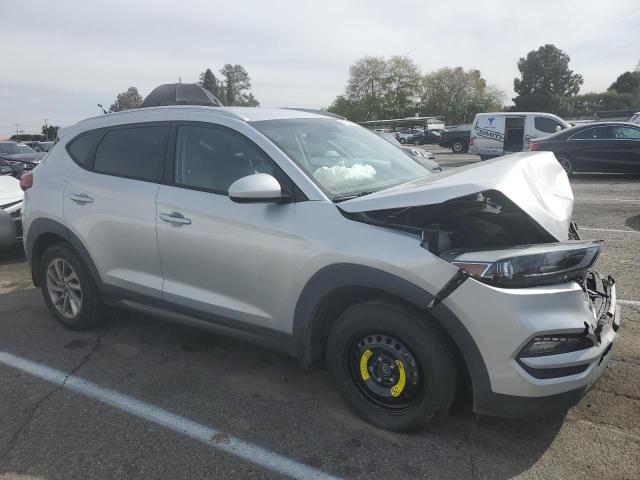 Photo 4 from auction – 2016 HYUNDAI TUCSON LIM with VIN KM8J33A43GU106830