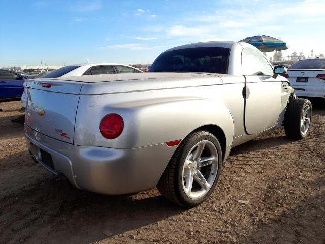 Photo 3 from auction – 2004 CHEVROLET SSR with VIN 1GCES14P34B104487