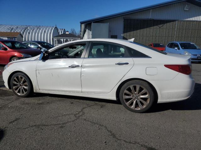 Photo 2 from auction – 2011 HYUNDAI SONATA SE with VIN 5NPEC4AB2BH228415