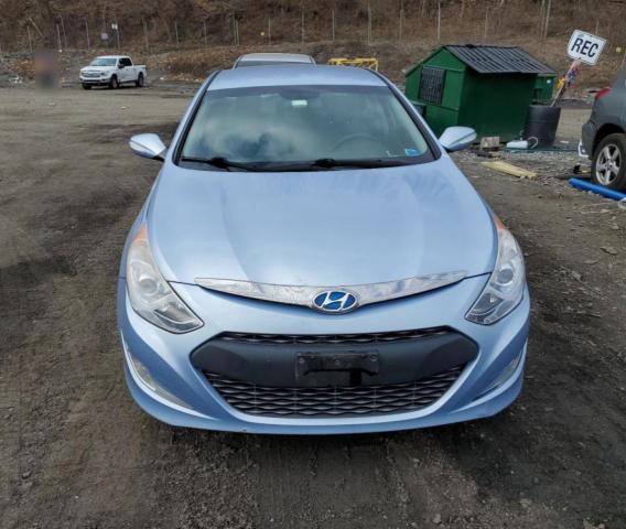 Photo 5 from auction – 2013 HYUNDAI SONATA HYB with VIN KMHEC4A44DA084583