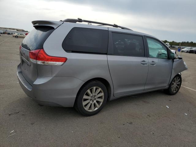 Photo 3 from auction – 2012 TOYOTA SIENNA LE with VIN 5TDJK3DC1CS033742