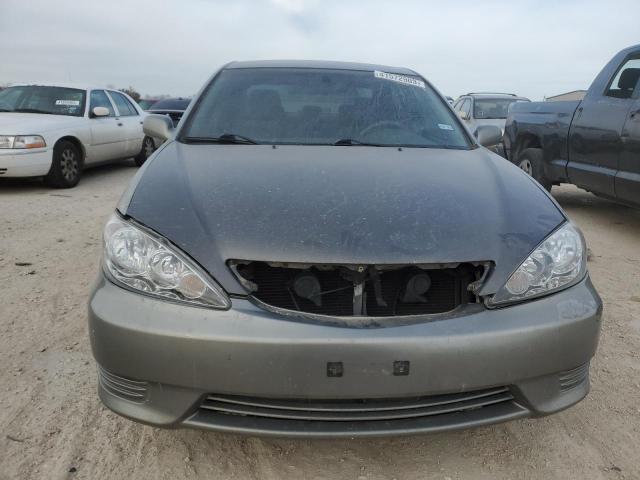 Photo 5 from auction – 2005 TOYOTA CAMRY LE with VIN 4T1BE32K95U950315