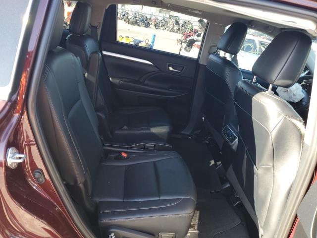 Photo 11 from auction – 2019 TOYOTA HIGHLANDER with VIN 5TDKZRFH1KS327989