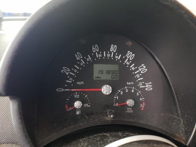 Photo 9 from auction – 2004 VOLKSWAGEN NEW BEETLE with VIN 3VWCK31C64M404146