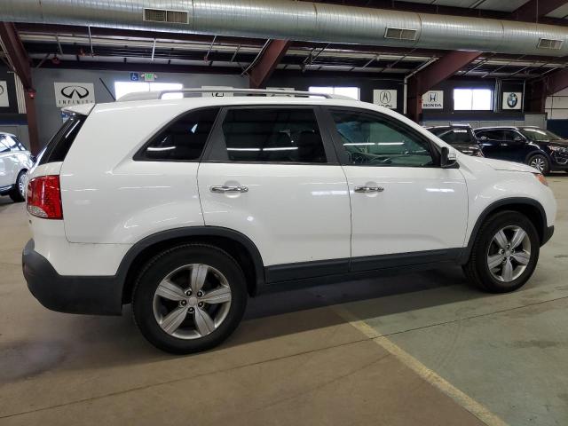 Photo 3 from auction – 2013 KIA SORENTO EX with VIN 5XYKU3A64DG317880