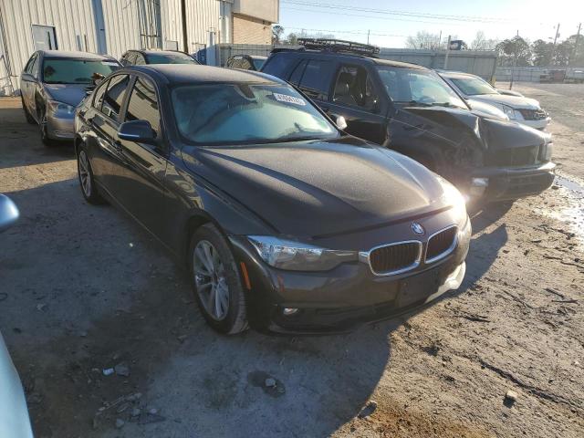 Photo 4 from auction – 2016 BMW 320 XI with VIN WBA8A3C55GK689618