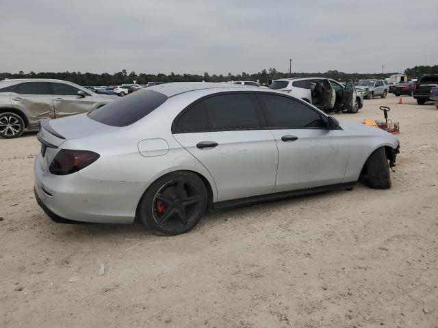Photo 3 from auction – 2017 MERCEDES-BENZ E 300 with VIN WDDZF4JB6HA038700