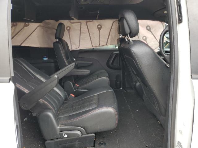 Photo 11 from auction – 2017 DODGE GRAND CARA with VIN 2C4RDGEG8HR693279