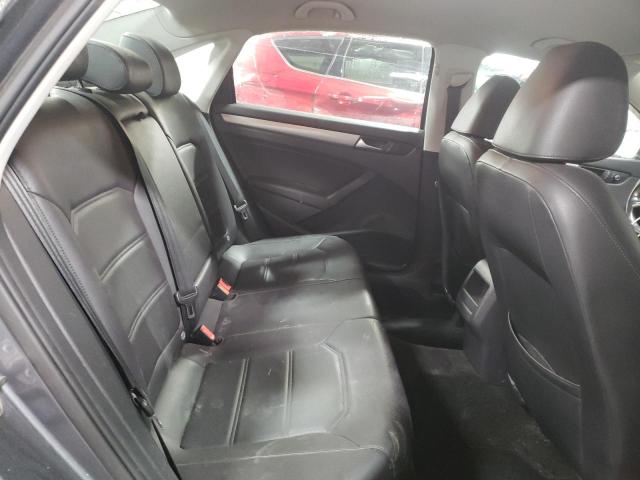 Photo 10 from auction – 2015 VOLKSWAGEN PASSAT S with VIN 1VWAS7A31FC110768