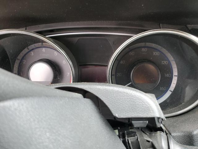 Photo 9 from auction – 2011 HYUNDAI SONATA SE with VIN 5NPEC4AC0BH024382