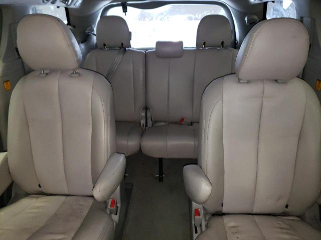 Photo 10 from auction – 2011 TOYOTA SIENNA LE with VIN 5TDJK3DC3BS026418