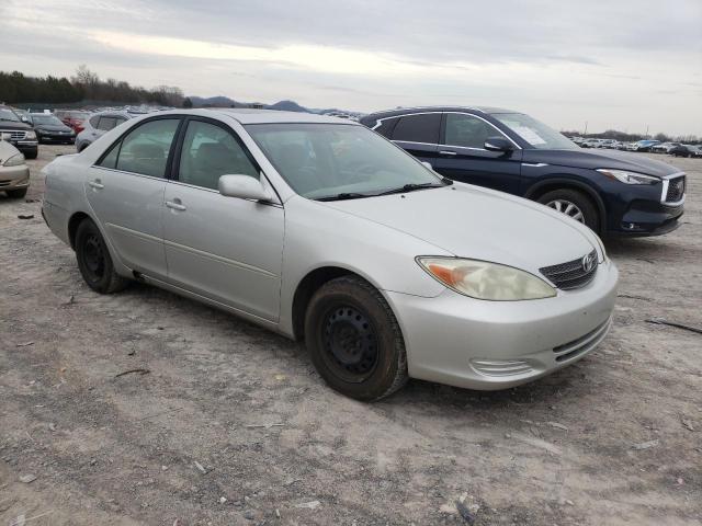 Photo 4 from auction – 2002 TOYOTA CAMRY LE with VIN 4T1BE32KX2U599345