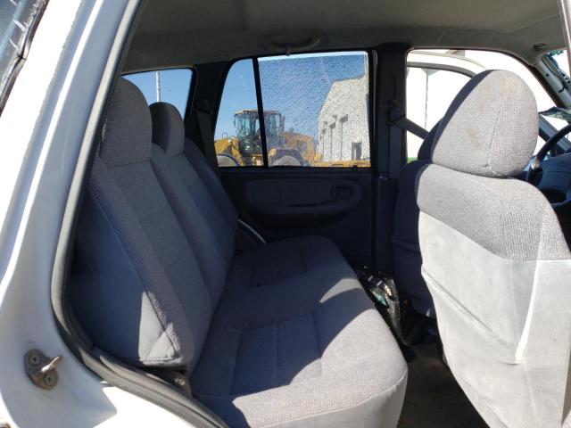 Photo 11 from auction – 2000 KIA SPORTAGE with VIN KNDJB7237Y5634869