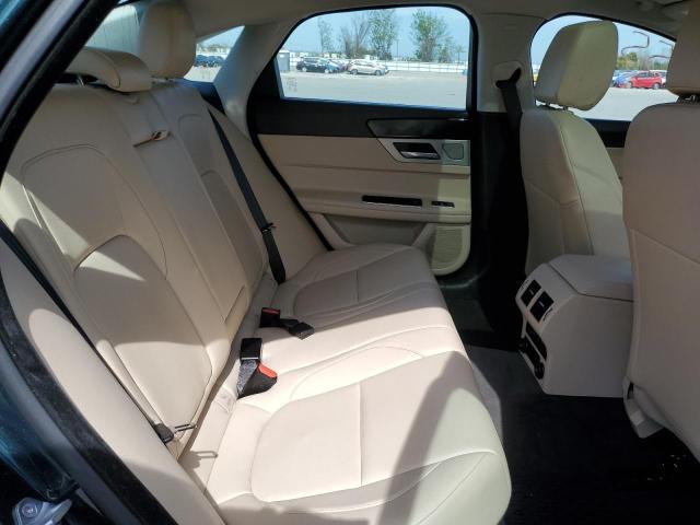 Photo 10 from auction – 2016 JAGUAR XF PREMIUM with VIN SAJBJ4BV5GCY22602