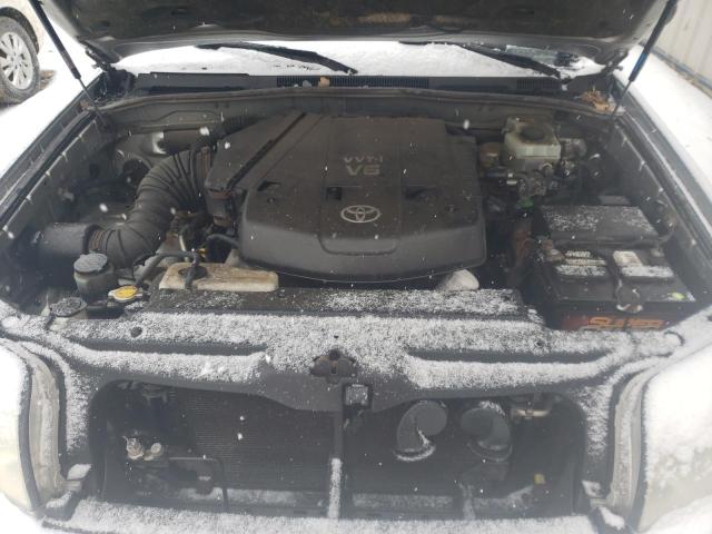 Photo 12 from auction – 2004 TOYOTA 4RUNNER SR with VIN JTEBU14R240055188