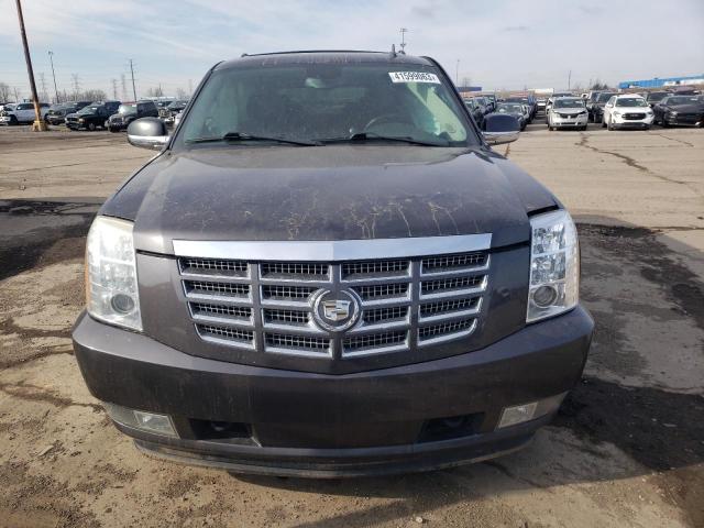 Photo 5 from auction – 2010 CADILLAC ESCALADE with VIN 1GYUKAEF5AR182333
