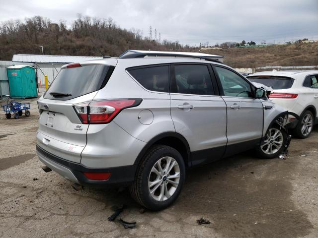 Photo 3 from auction – 2017 FORD ESCAPE SE with VIN 1FMCU9GD8HUB39470