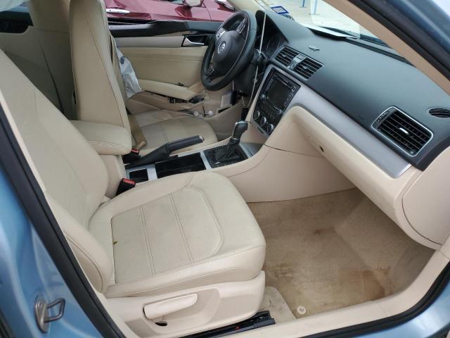 Photo 7 from auction – 2012 VOLKSWAGEN PASSAT SE with VIN 1VWBH7A32CC057240