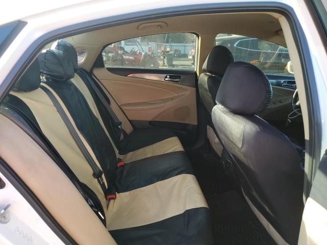 Photo 10 from auction – 2012 HYUNDAI SONATA HYB with VIN KMHEC4A48CA031951