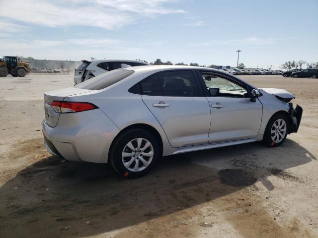 Photo 3 from auction – 2022 TOYOTA COROLLA LE with VIN JTDEPMAE1N3005040