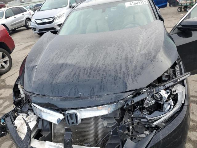 Photo 11 from auction – 2018 HONDA CIVIC EX with VIN 2HGFC2F72JH521513