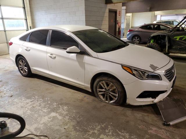 Photo 4 from auction – 2016 HYUNDAI SONATA SE with VIN 5NPE24AF4GH368320