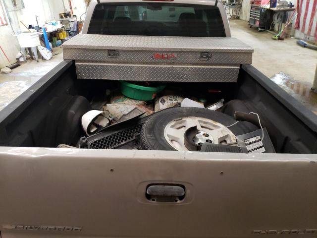 Photo 10 from auction – 2005 CHEVROLET SILVERADO with VIN 1GCEK19B45E262883