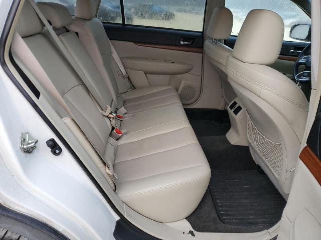 Photo 11 from auction – 2014 SUBARU OUTBACK 2. with VIN 4S4BRBKC9E3289253