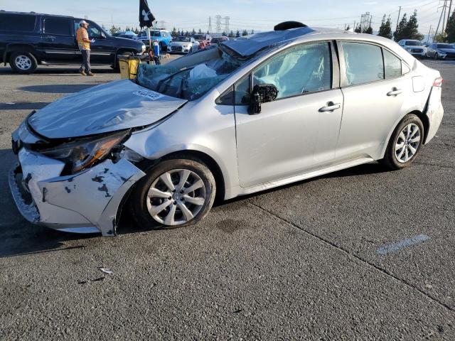 TOYOTA COROLLA LE 2020 with VIN 5YFEPRAE0LP095184 - Photo from auction