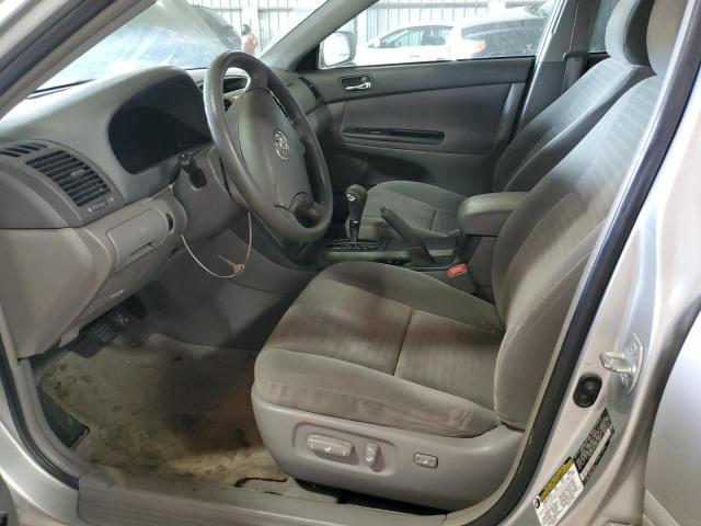 Photo 7 from auction – 2005 TOYOTA CAMRY LE with VIN 4T1BE32K15U984295