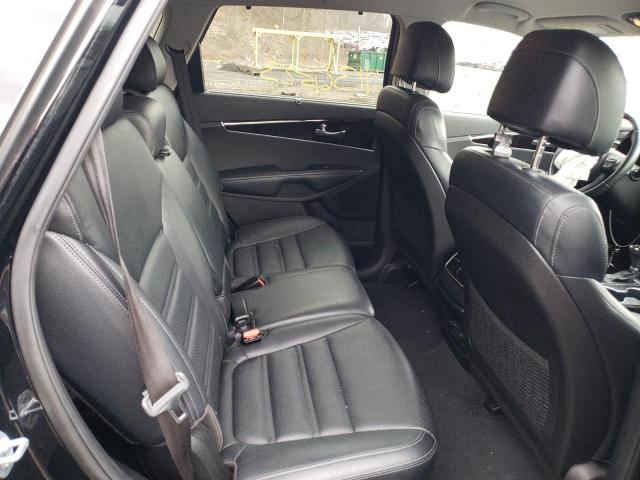 Photo 11 from auction – 2017 KIA SORENTO EX with VIN 5XYPHDA10HG277047