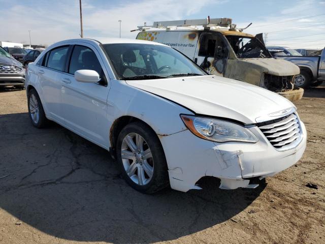 Photo 4 from auction – 2013 CHRYSLER 200 TOURIN with VIN 1C3CCBBB0DN539147