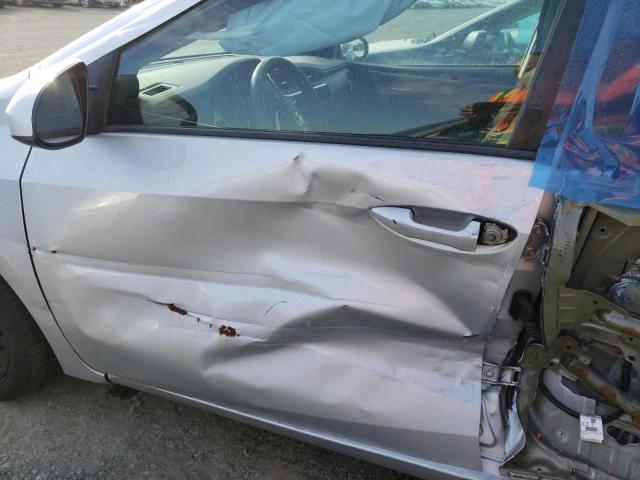 Photo 7 from auction – 2017 TOYOTA COROLLA L with VIN 2T1BURHE2HC945714