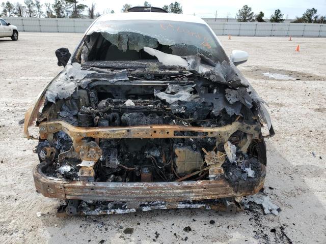 Photo 5 from auction – 2017 FORD FUSION S with VIN 3FA6P0G72HR397317