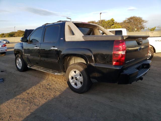 Photo 2 from auction – 2011 CHEVROLET AVALANCHE with VIN 3GNTKFE3XBG114221